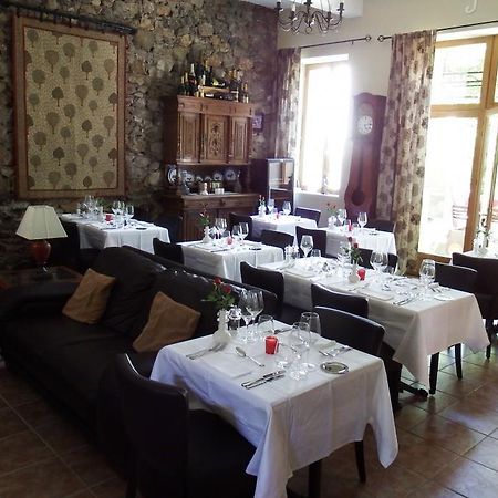 Aux Quatre Saisons Axat Bed & Breakfast Eksteriør bilde