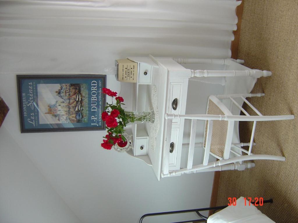 Aux Quatre Saisons Axat Bed & Breakfast Rom bilde