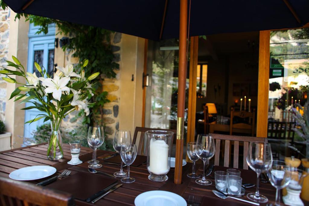 Aux Quatre Saisons Axat Bed & Breakfast Eksteriør bilde